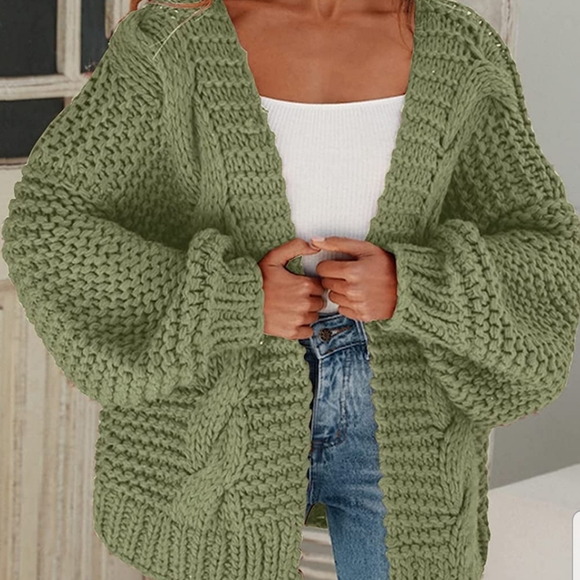 NEW OLIVE GREEN OVERSIZED CHUNKY KNIT OPEN CARDIGAN - Picture 2 of 5